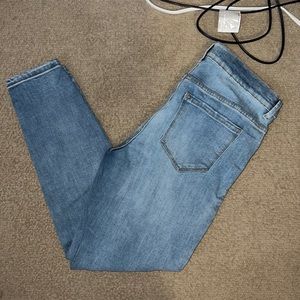 Women’s Kensie HI-RISE Skinny Jeans